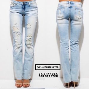 Slim Bootcut light wash jeans